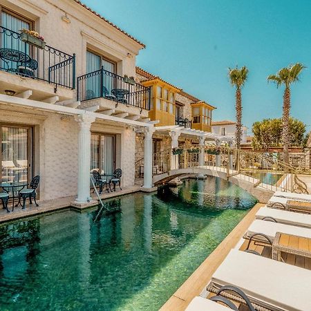 Hotel De Gold Alacati Чесме Екстериор снимка