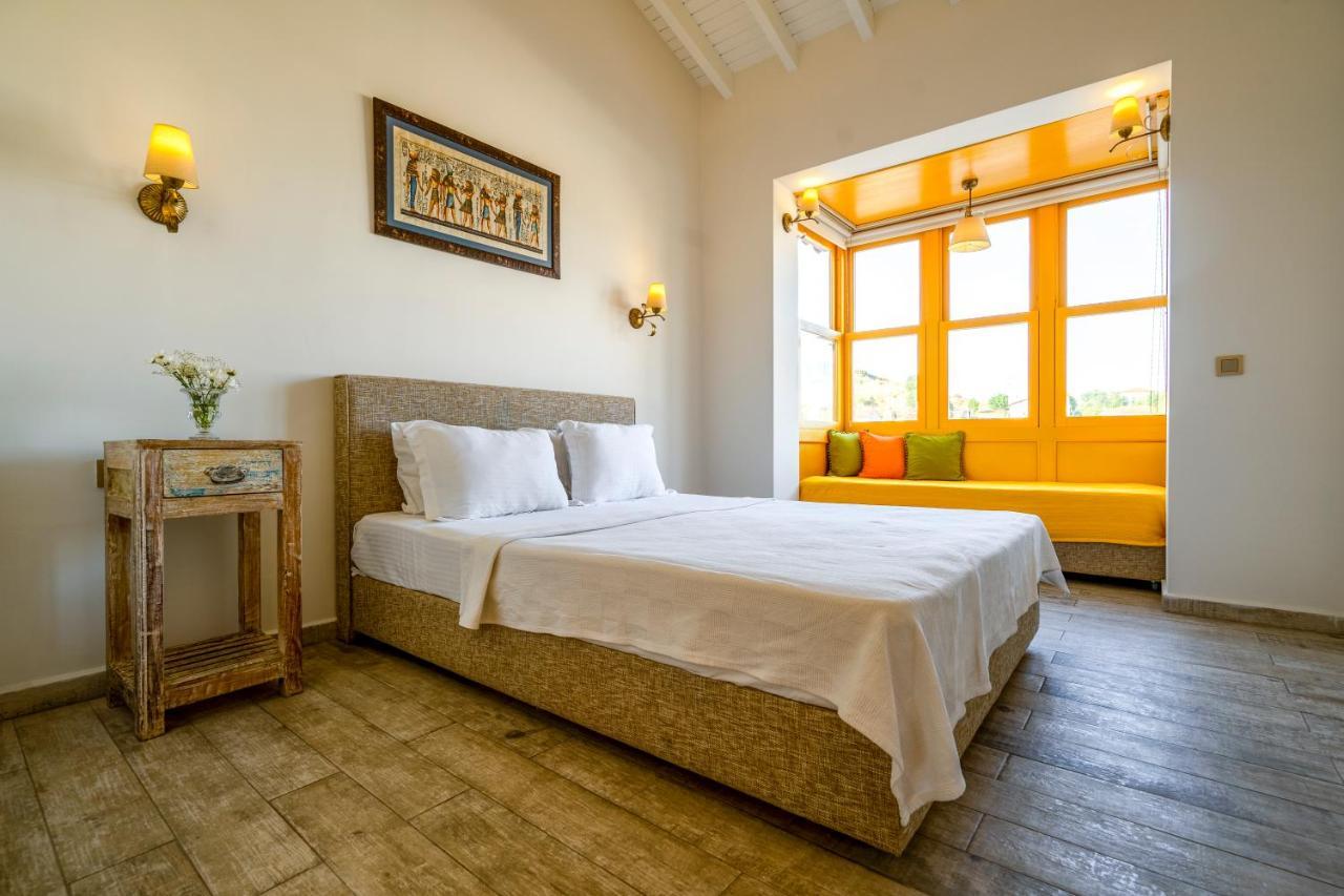 Hotel De Gold Alacati Чесме Екстериор снимка