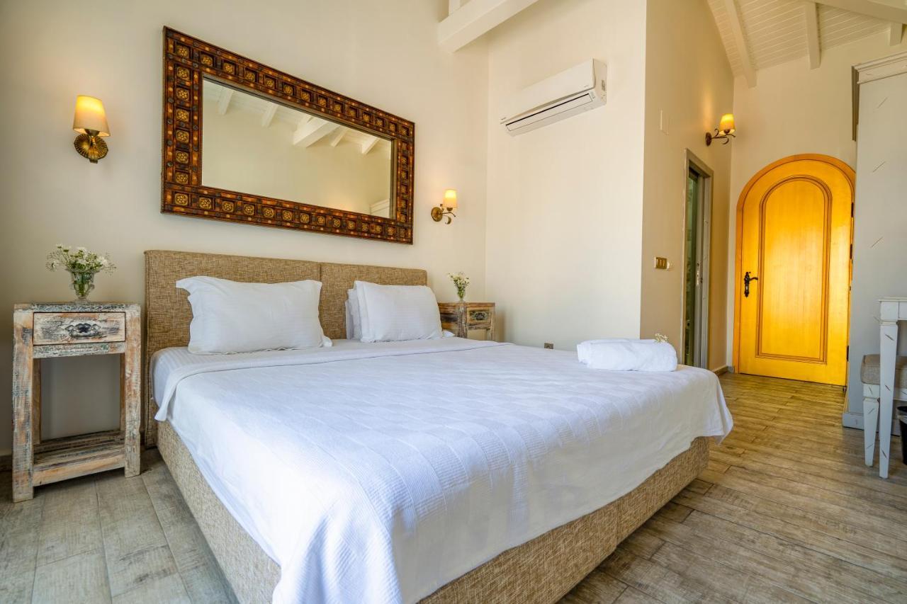 Hotel De Gold Alacati Чесме Екстериор снимка