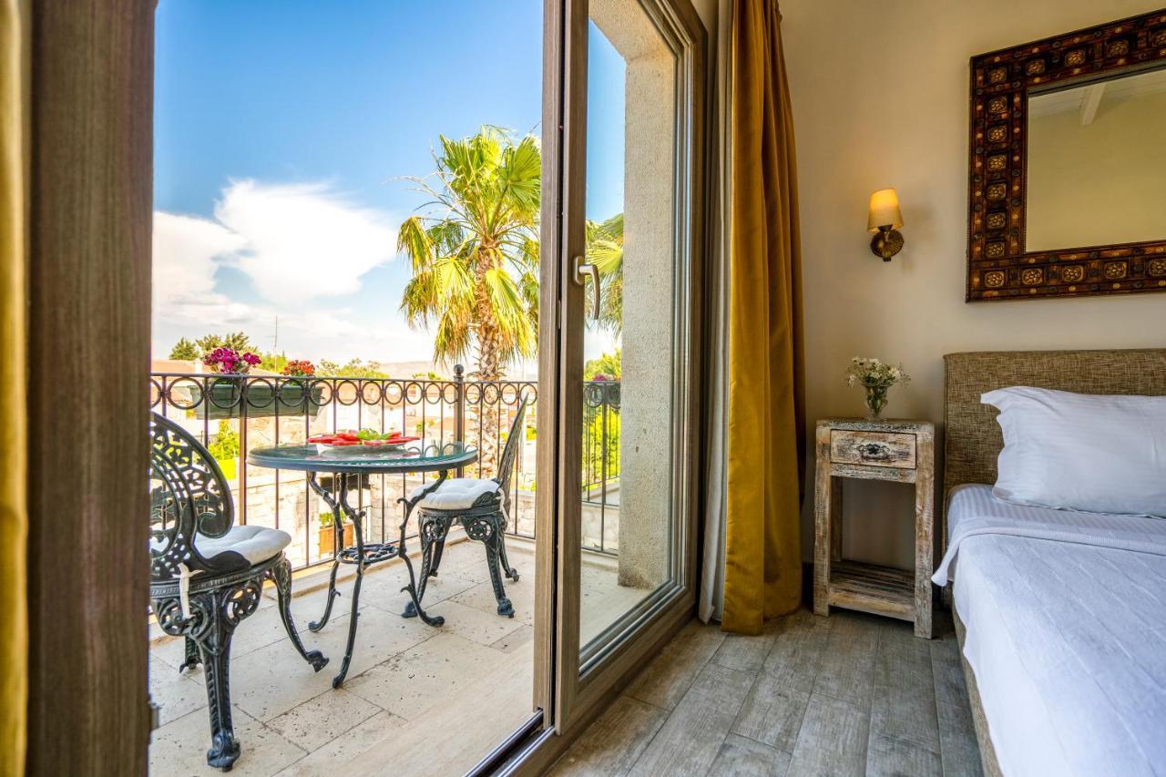 Hotel De Gold Alacati Чесме Екстериор снимка