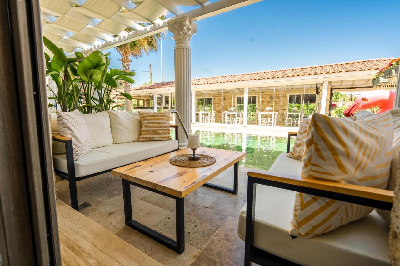 Hotel De Gold Alacati Чесме Екстериор снимка