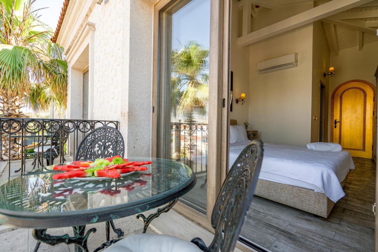 Hotel De Gold Alacati Чесме Екстериор снимка