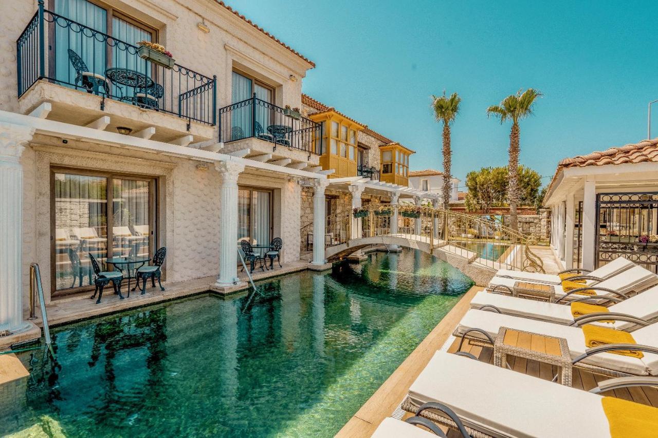 Hotel De Gold Alacati Чесме Екстериор снимка